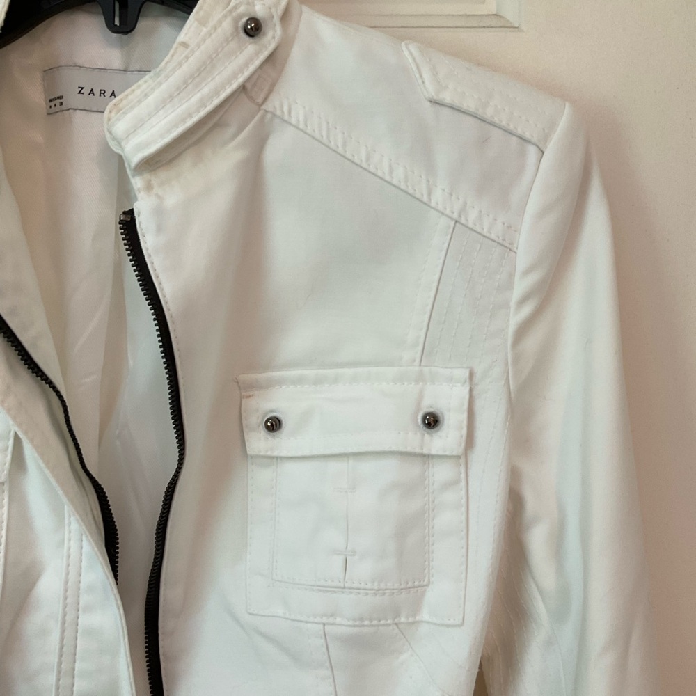 Zara White Jacket w/ Cinch Waist Belt, Zip Front, Pockets, Turn Back Cuf… - Picture 4 of 15